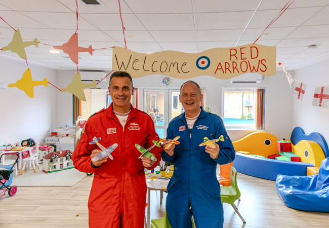 Red Arrows fly in to Andy’s with fantastic £5,000 donation